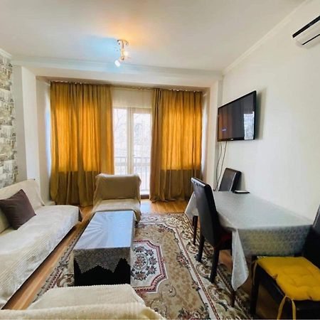 Cozy Home Tbilisi Bagian luar foto