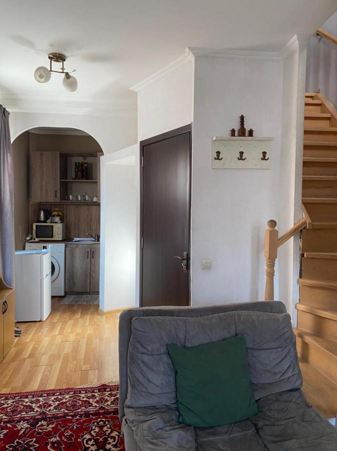 Cozy Home Tbilisi Bagian luar foto